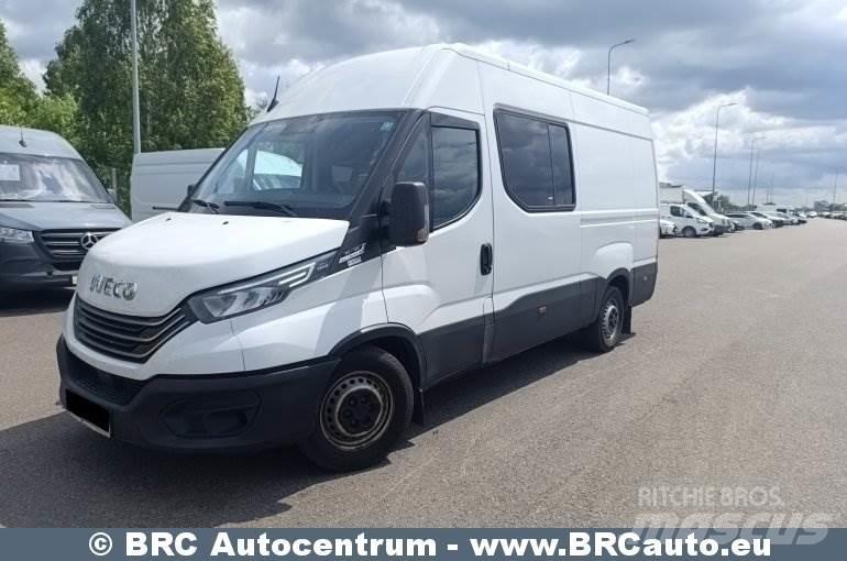 Iveco Daily Фургони
