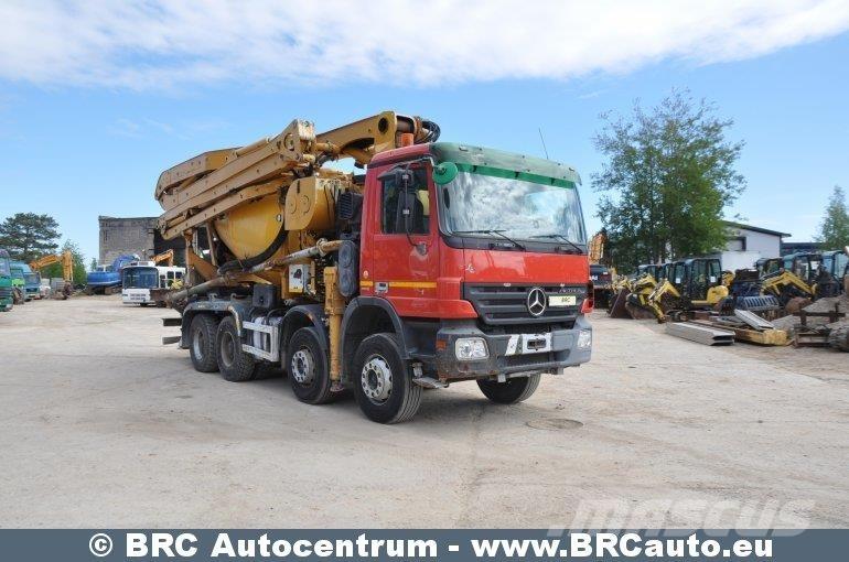 Mercedes-Benz 4144 Автобетоновози
