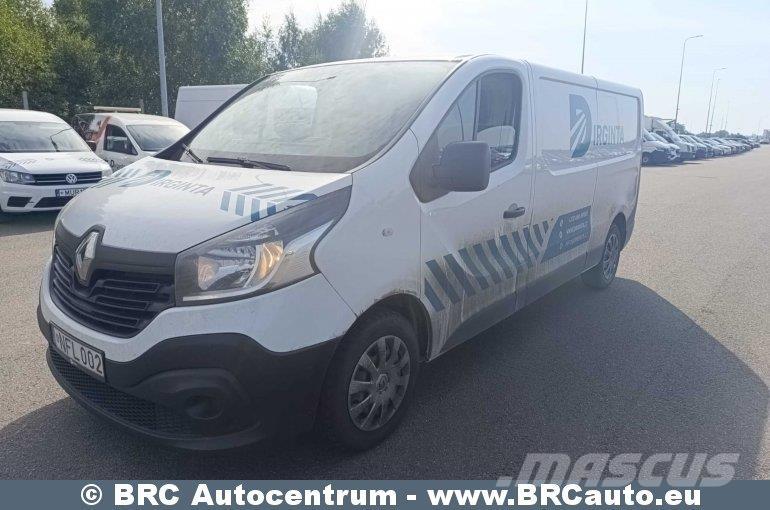 Renault Trafic Фургони
