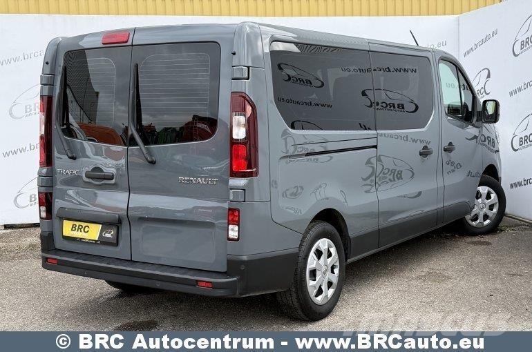 Renault Trafic Мини бусове