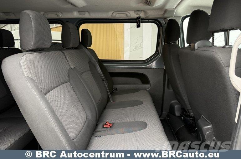 Renault Trafic Мини бусове