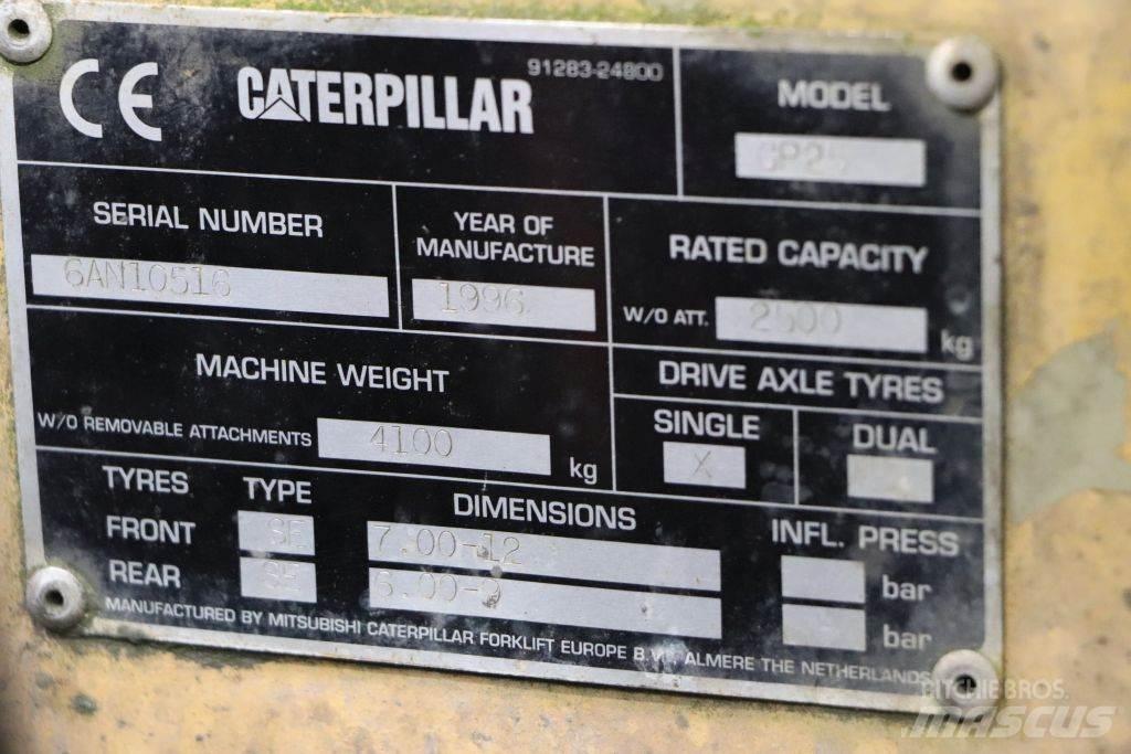 CAT GP25 Камиони с АГУ