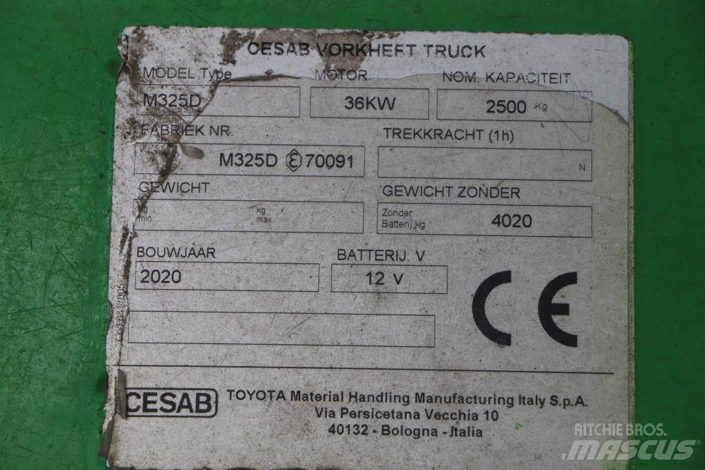 Cesab M325D Дизелови камиони