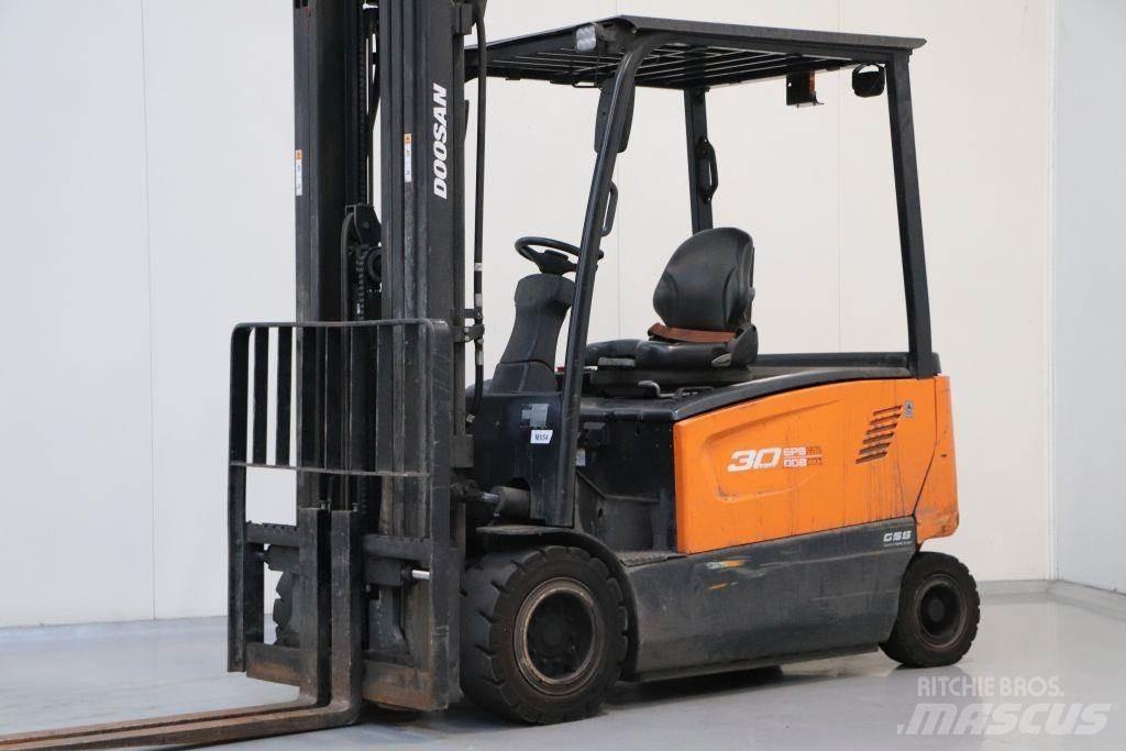 Doosan B30X-7 Електрически вилични кари-повдигачи