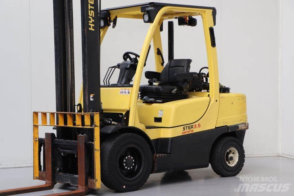 Hyster H3.5FT Камиони с АГУ