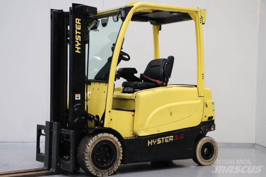 Hyster J3.0XN Електрически вилични кари-повдигачи
