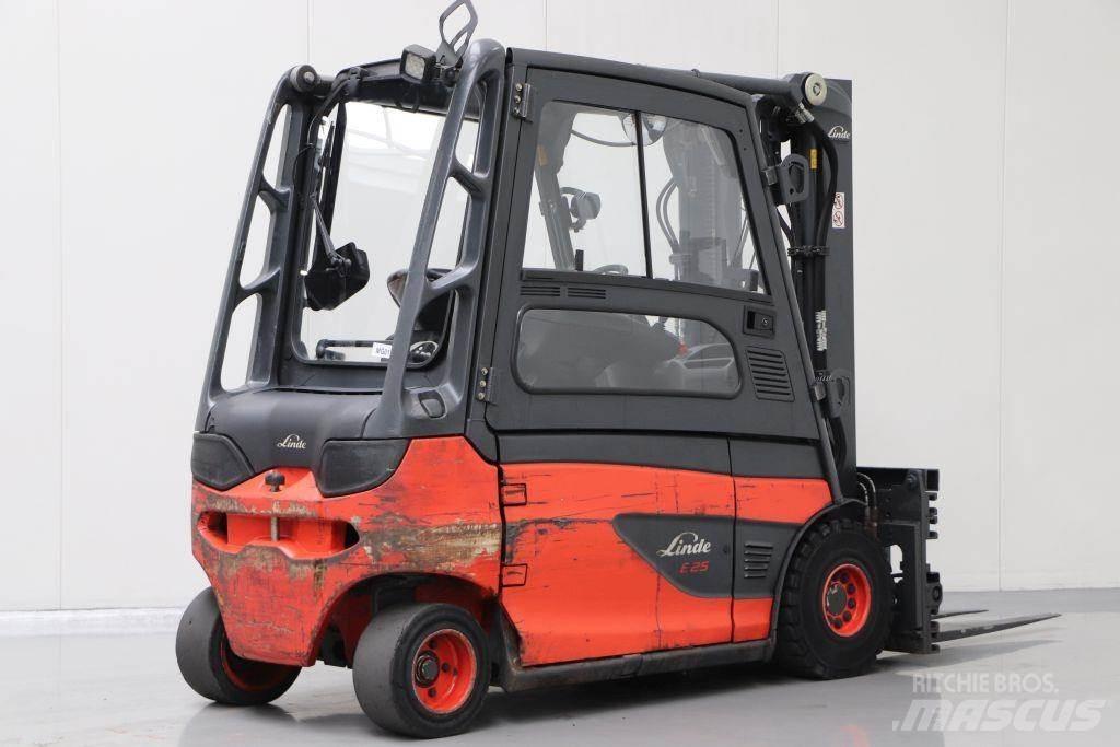 Linde E25L-01 Електрически вилични кари-повдигачи