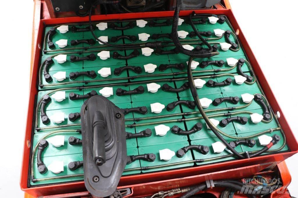 Linde E25S/03 Електрически вилични кари-повдигачи