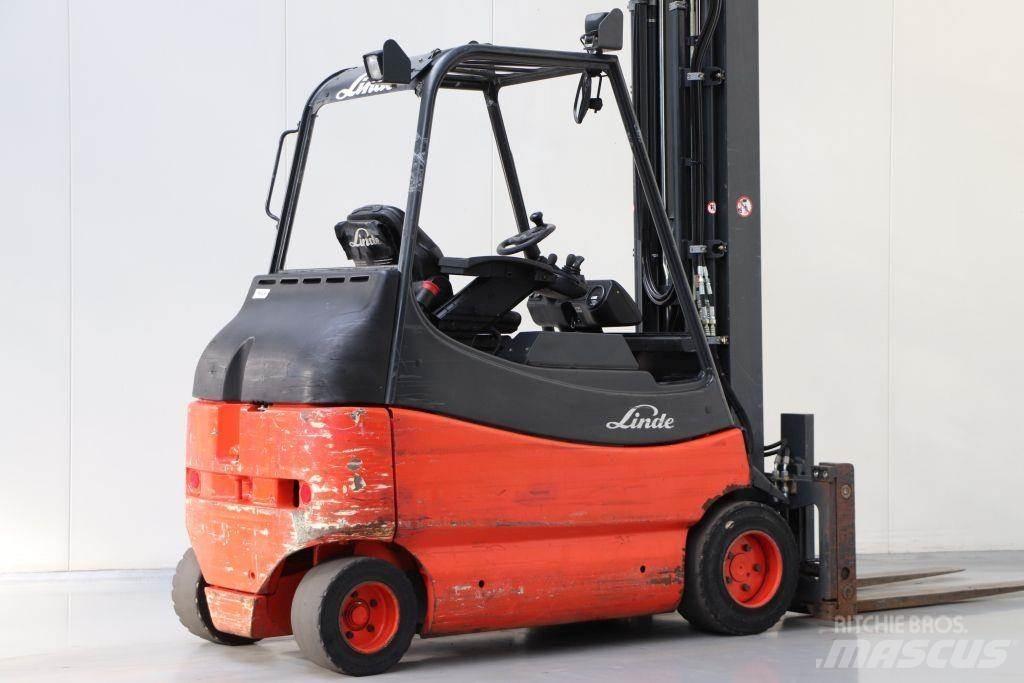 Linde E30-02/600 Електрически вилични кари-повдигачи
