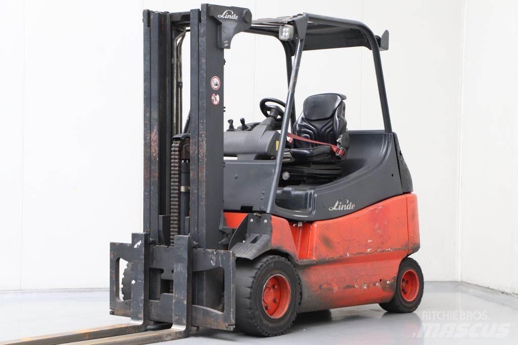 Linde E30S-03/600 Електрически вилични кари-повдигачи