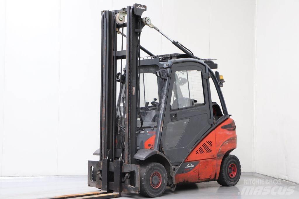 Linde H25T-02 Камиони с АГУ