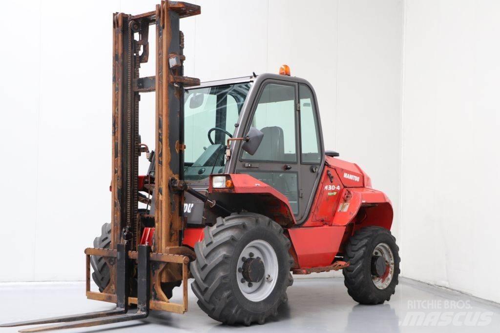Manitou M30-4 Камиони за херавни местности