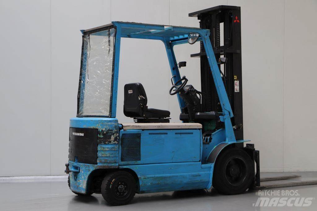 Mitsubishi FBP30 Електрически вилични кари-повдигачи