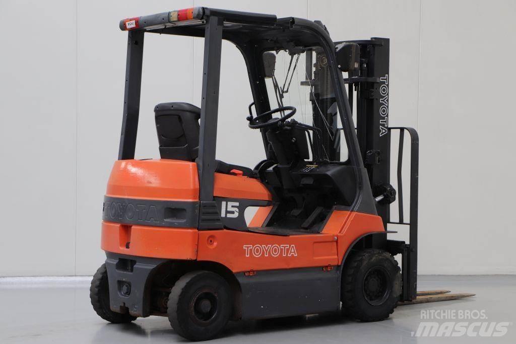 Toyota 7FB15 Електрически вилични кари-повдигачи