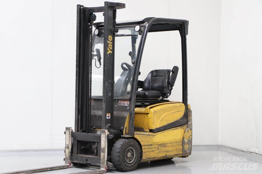 Yale ERP16VT Електрически вилични кари-повдигачи