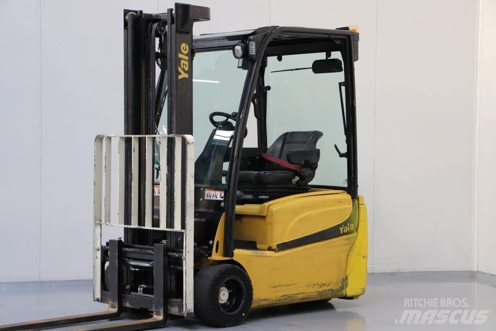 Yale ERP20VT Електрически вилични кари-повдигачи
