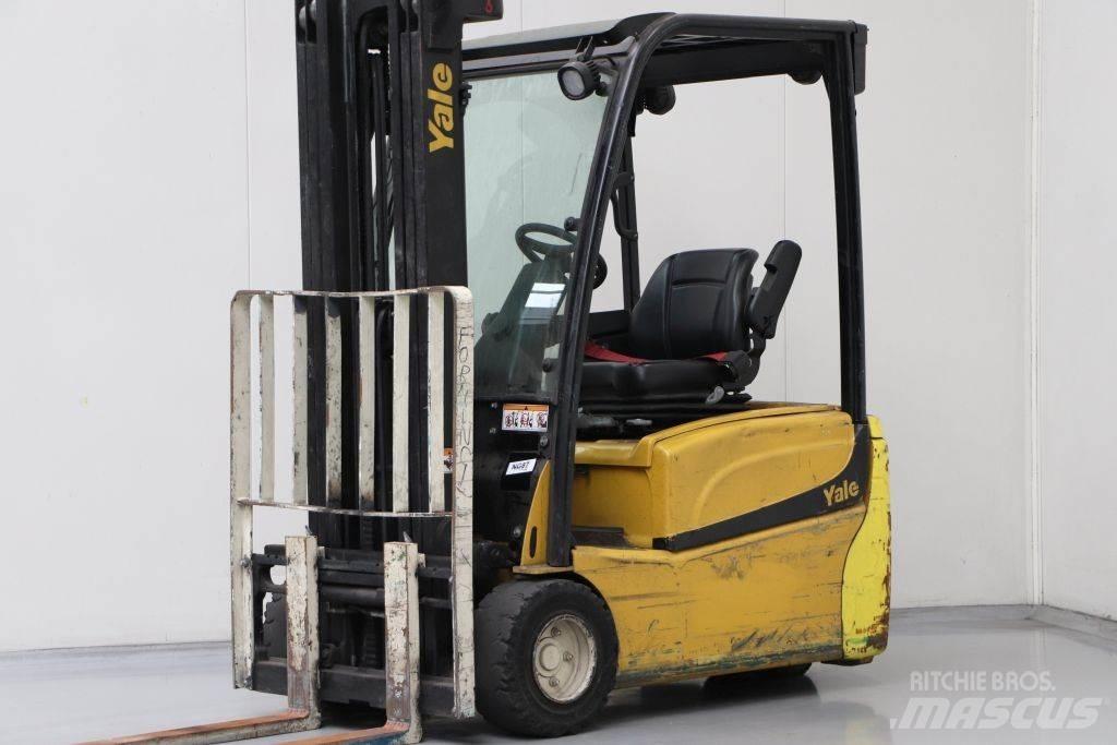 Yale ERP20VT Електрически вилични кари-повдигачи