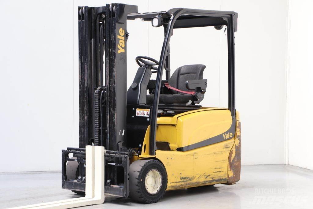 Yale ERP20VT Електрически вилични кари-повдигачи
