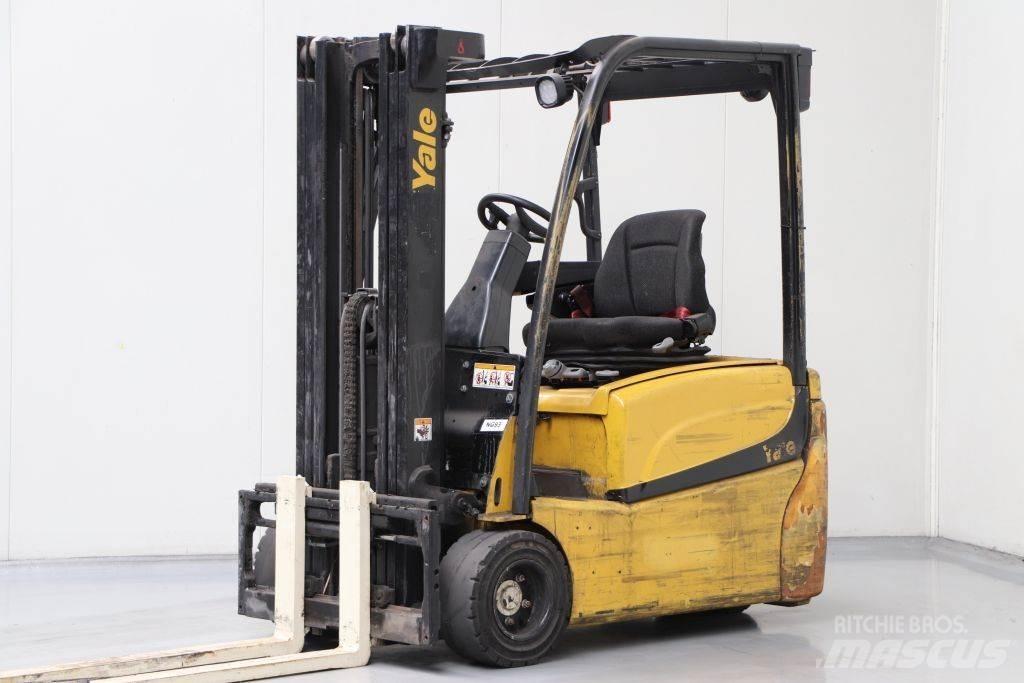 Yale ERP20VT Електрически вилични кари-повдигачи