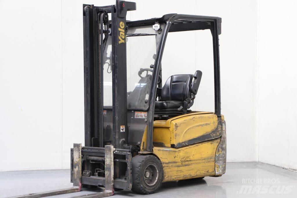 Yale ERP20VT Електрически вилични кари-повдигачи