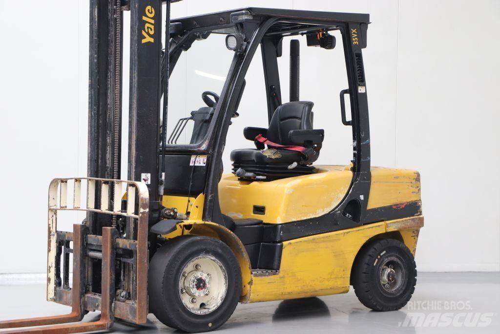 Yale GDP35VX Дизелови камиони