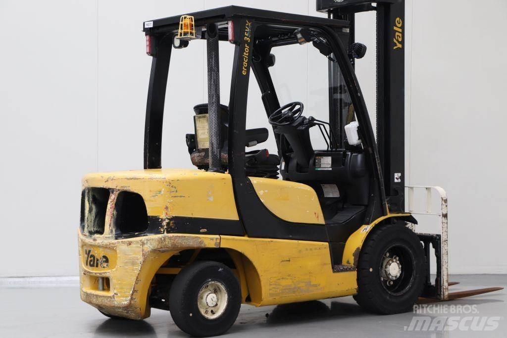 Yale GDP35VX Дизелови камиони