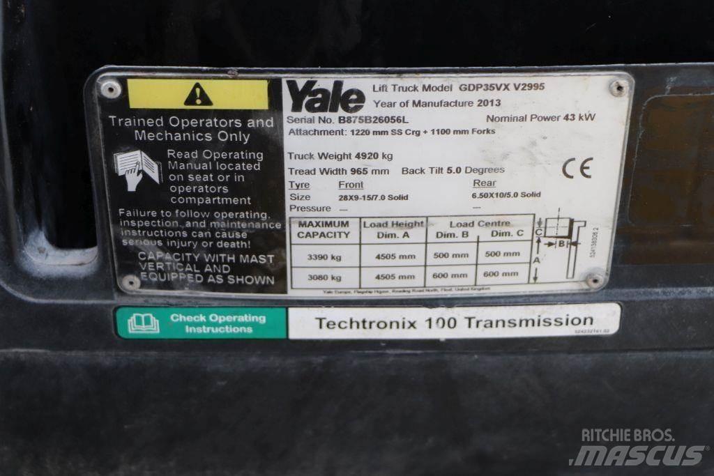 Yale GDP35VX Дизелови камиони