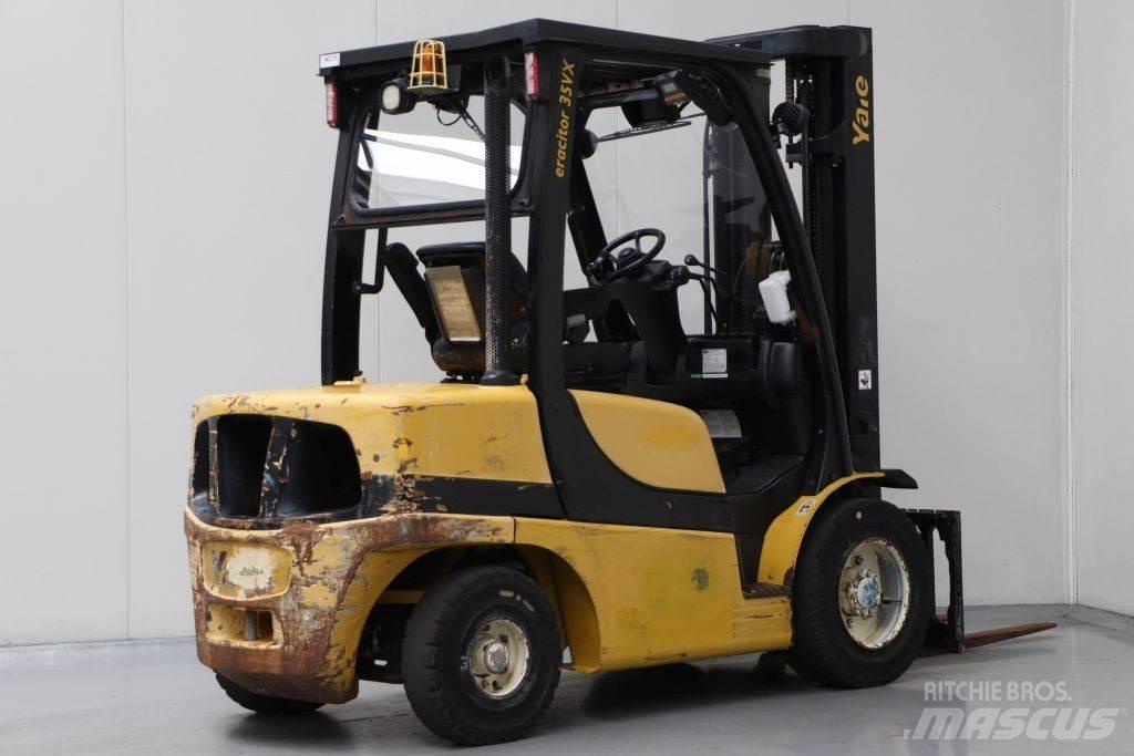 Yale GDP35VX Дизелови камиони