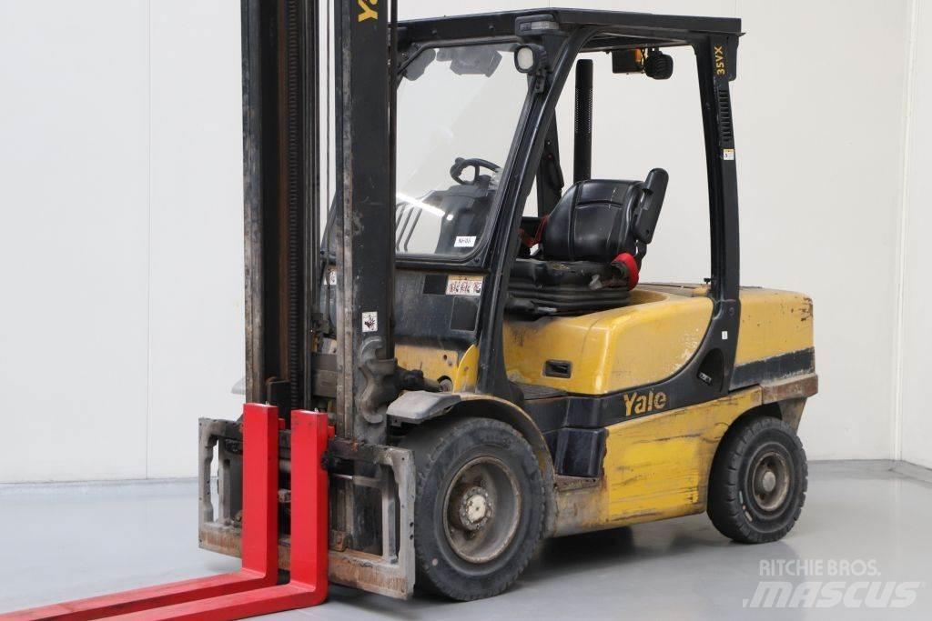 Yale GDP35VX Дизелови камиони