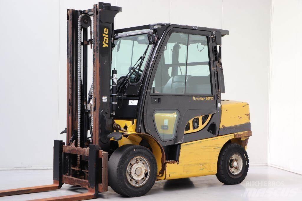 Yale GDP40VX6 Дизелови камиони
