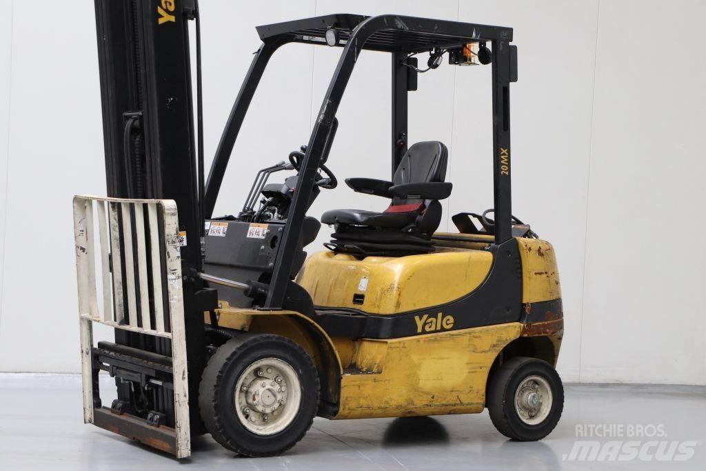 Yale GLP20MX Камиони с АГУ