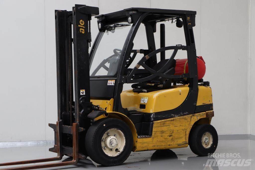 Yale GLP20VX Камиони с АГУ