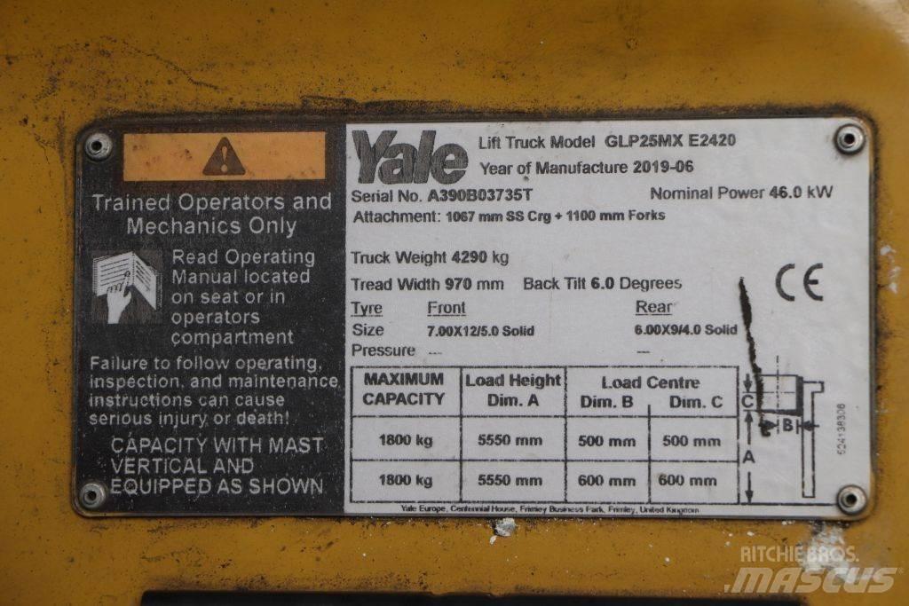 Yale GLP25MX Камиони с АГУ