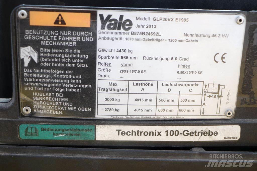 Yale GLP30VX Камиони с АГУ