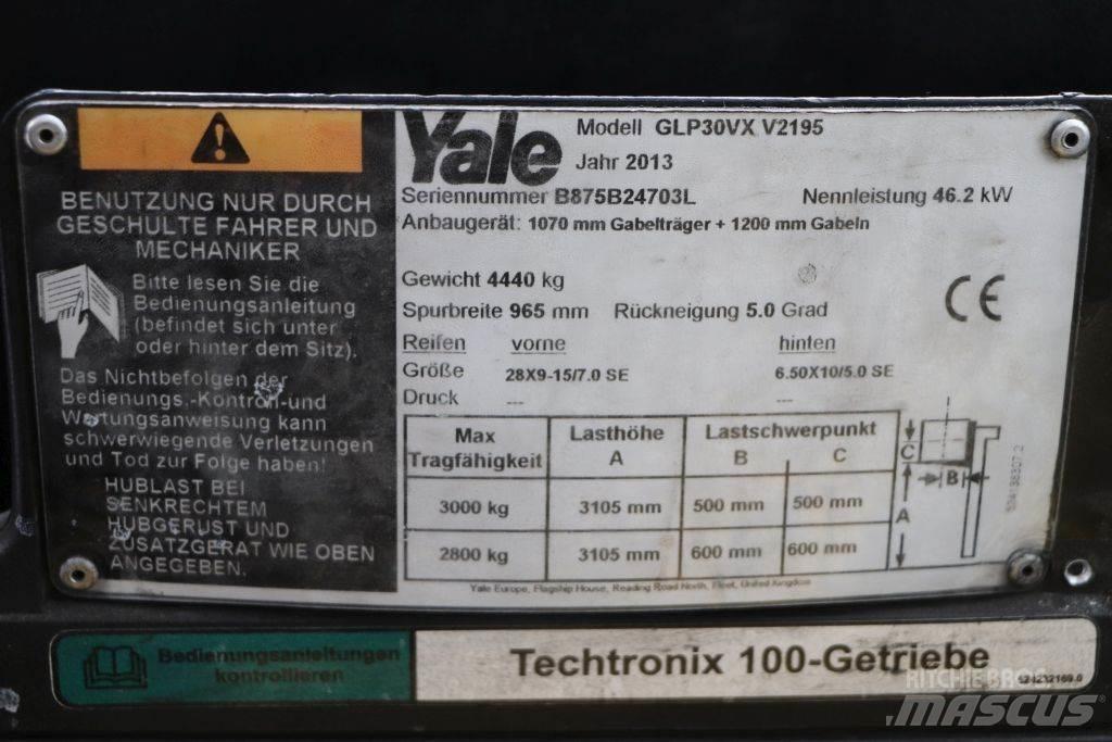 Yale GLP30VX Камиони с АГУ