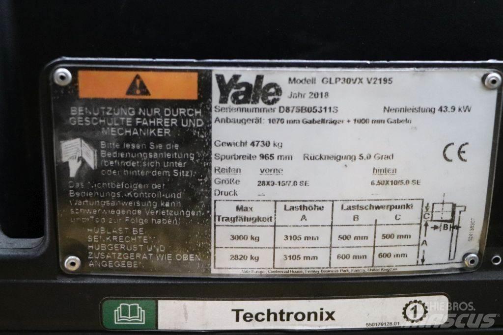 Yale GLP30VX Камиони с АГУ