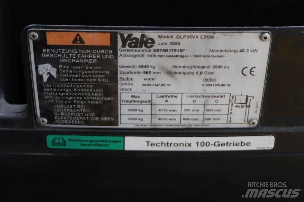 Yale GLP35VX Камиони с АГУ