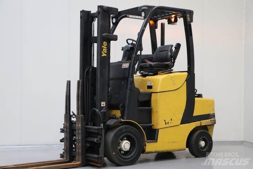 Yale GLP35VX Камиони с АГУ
