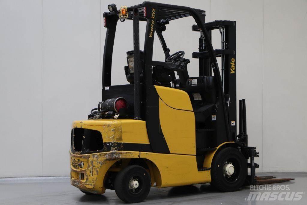 Yale GLP35VX Камиони с АГУ