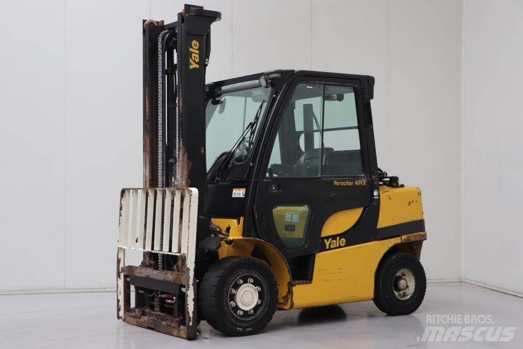 Yale GLP40VX5 Камиони с АГУ