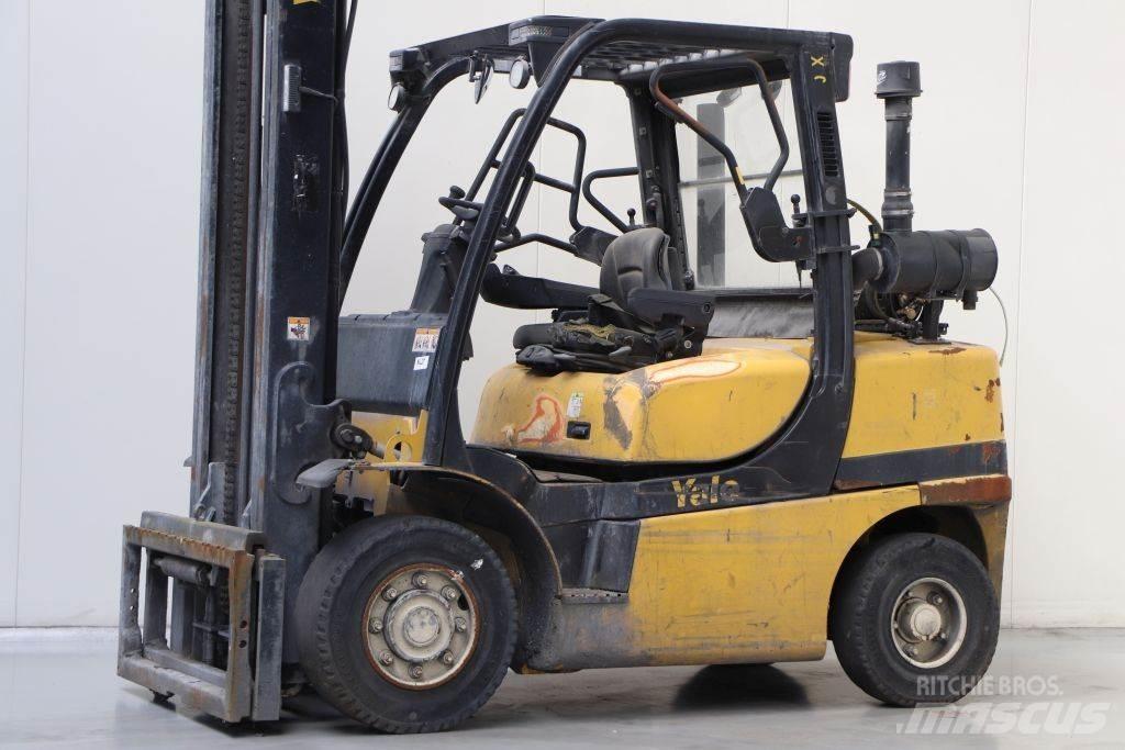 Yale GLP40VX5 Камиони с АГУ