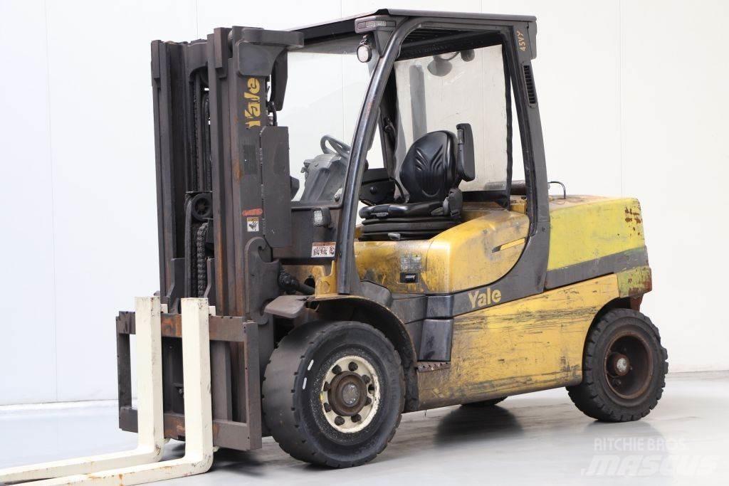 Yale GLP45VX6 Камиони с АГУ