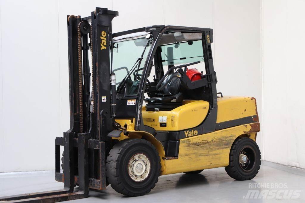 Yale GLP55VX Камиони с АГУ