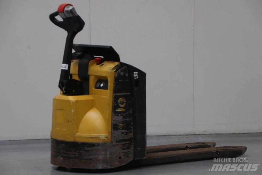 Yale MP16 Нископовдигач