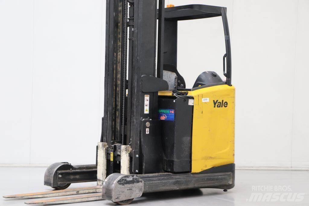 Yale MR20HD Ретрак/ Високоповдигач с изместване на вилката напред