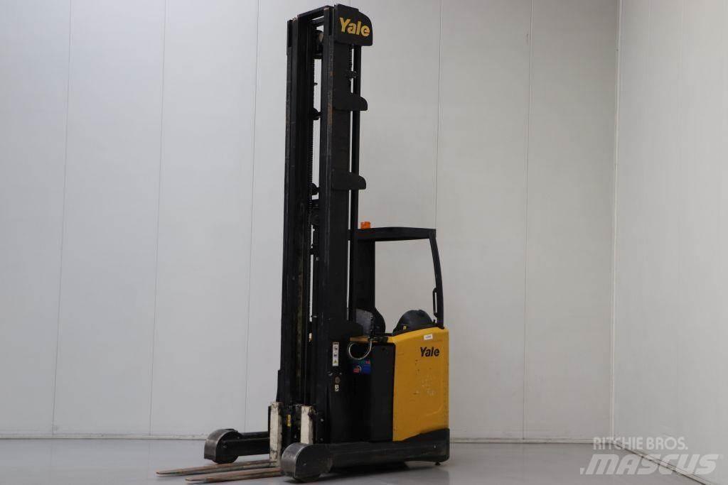Yale MR20HD Ретрак/ Високоповдигач с изместване на вилката напред