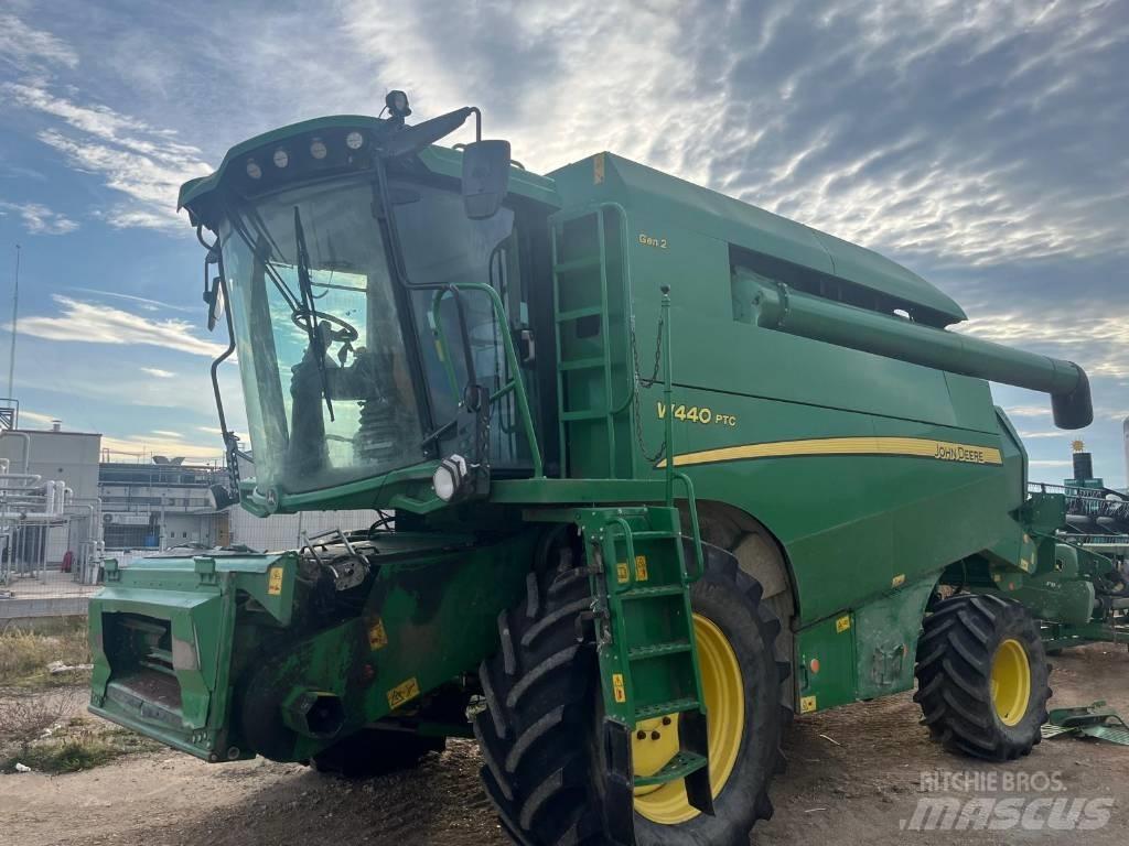 John Deere W 440 PTC Комбайни