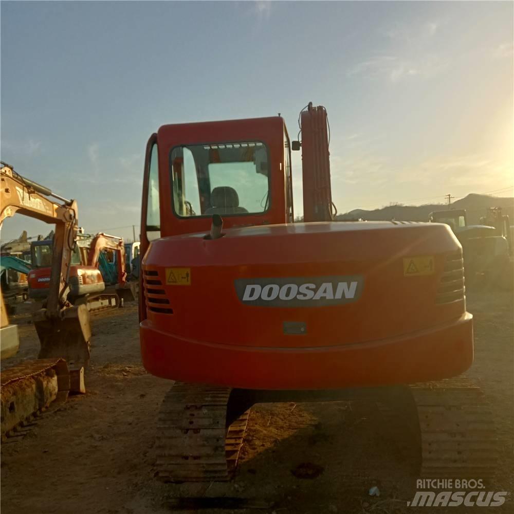Doosan DH 70 Верижен екскаватор