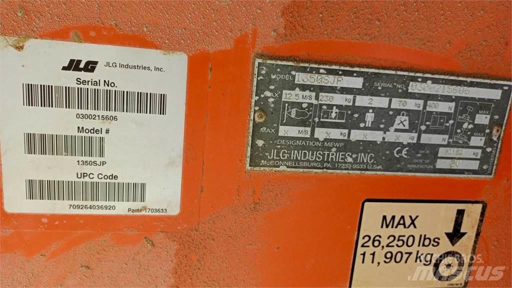 JLG 1350SJP Телескопични повдигачи
