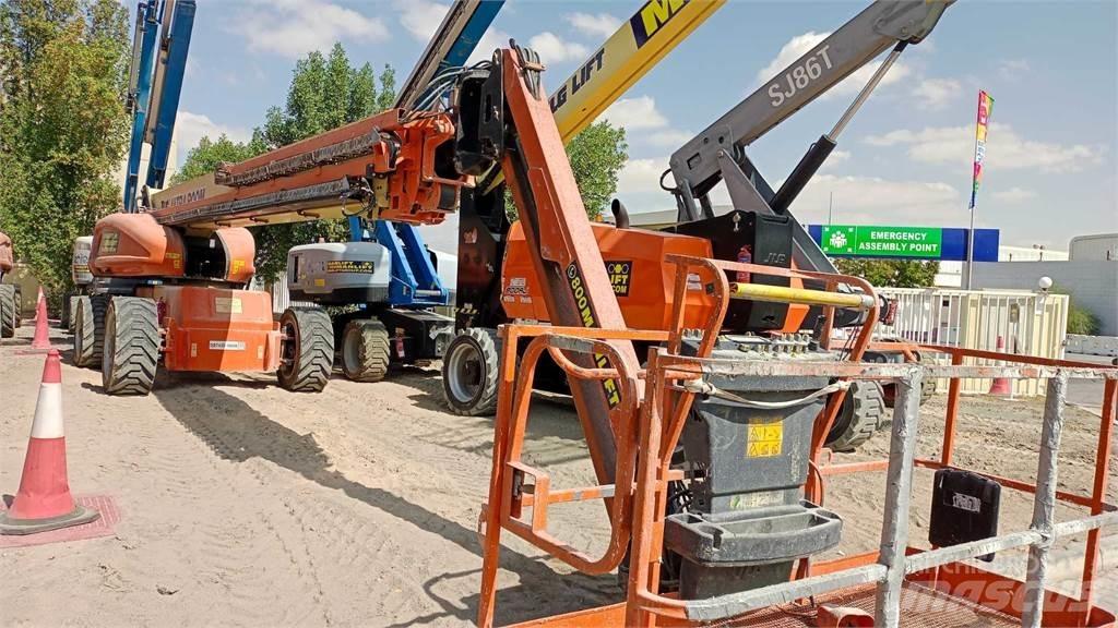 JLG 1350SJP Телескопични повдигачи
